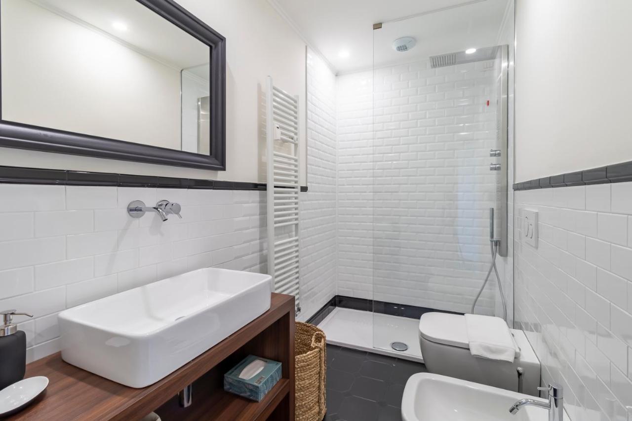 Luxury - Soperga 2 Milano